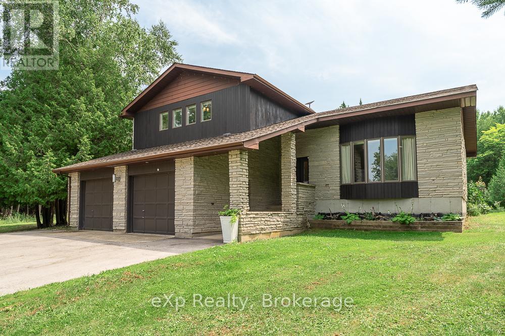502354 Grey Road 1 Road, Georgian Bluffs, Ontario  N0H 2T0 - Photo 2 - X12337869