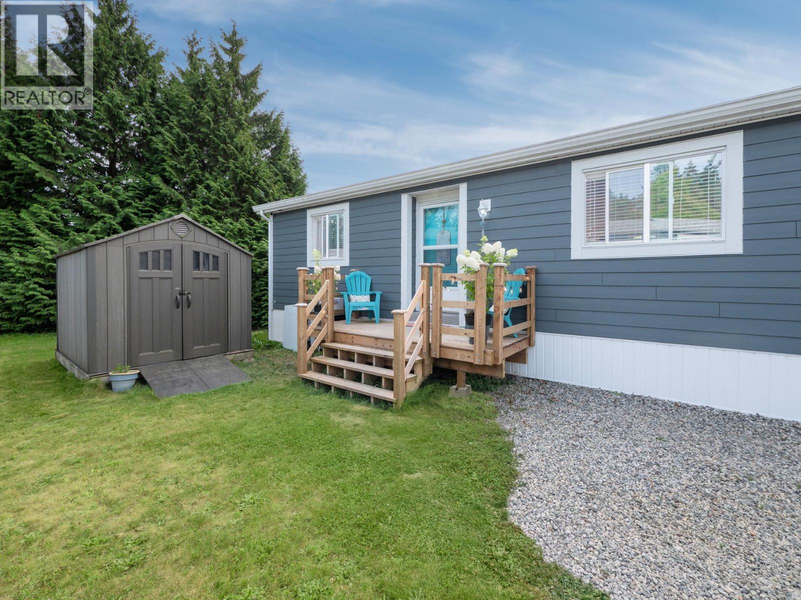 135 1413 Sunshine Coast Highway, Gibsons, British Columbia  V0N 1V5 - Photo 2 - R3034858