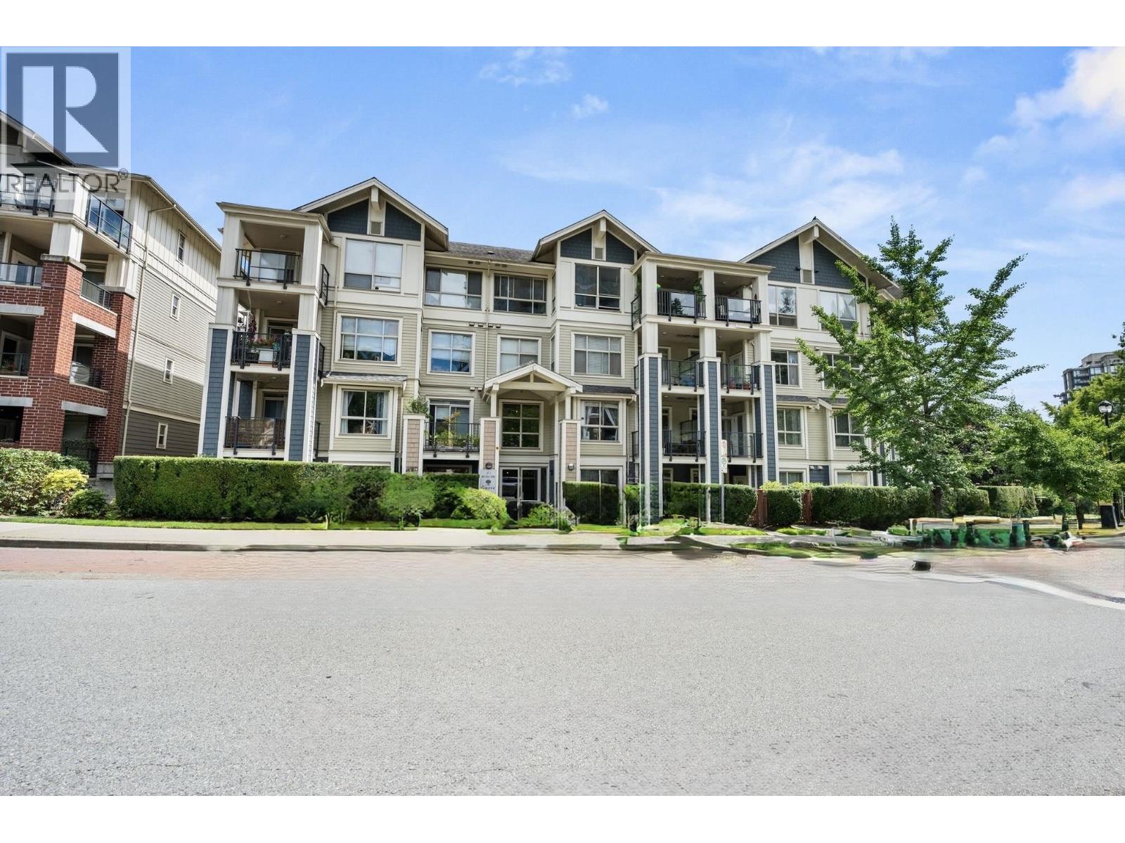 408 275 Ross Drive, New Westminster, British Columbia  V3L 0B6 - Photo 3 - R3035555