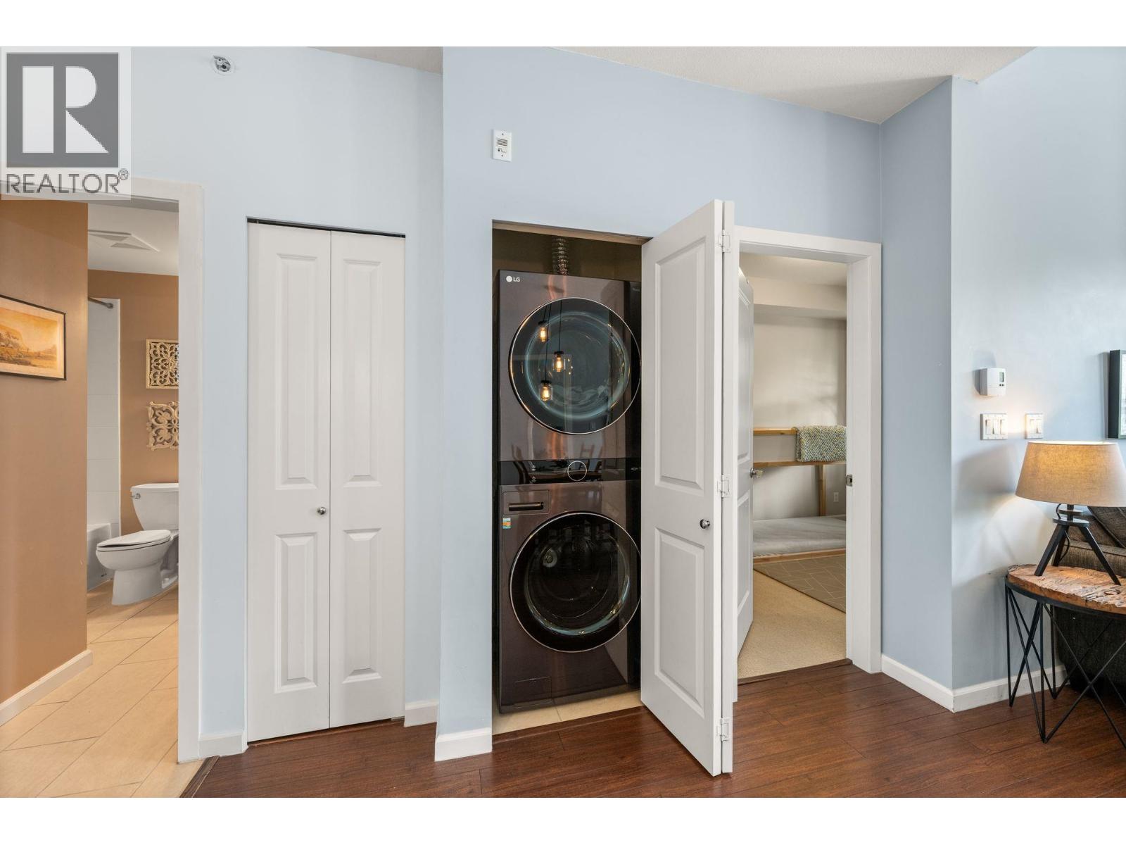 408 275 Ross Drive, New Westminster, British Columbia  V3L 0B6 - Photo 18 - R3035555