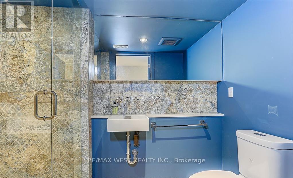 185 Logan Avenue, Toronto, Ontario  M4M 2N2 - Photo 29 - E12336813