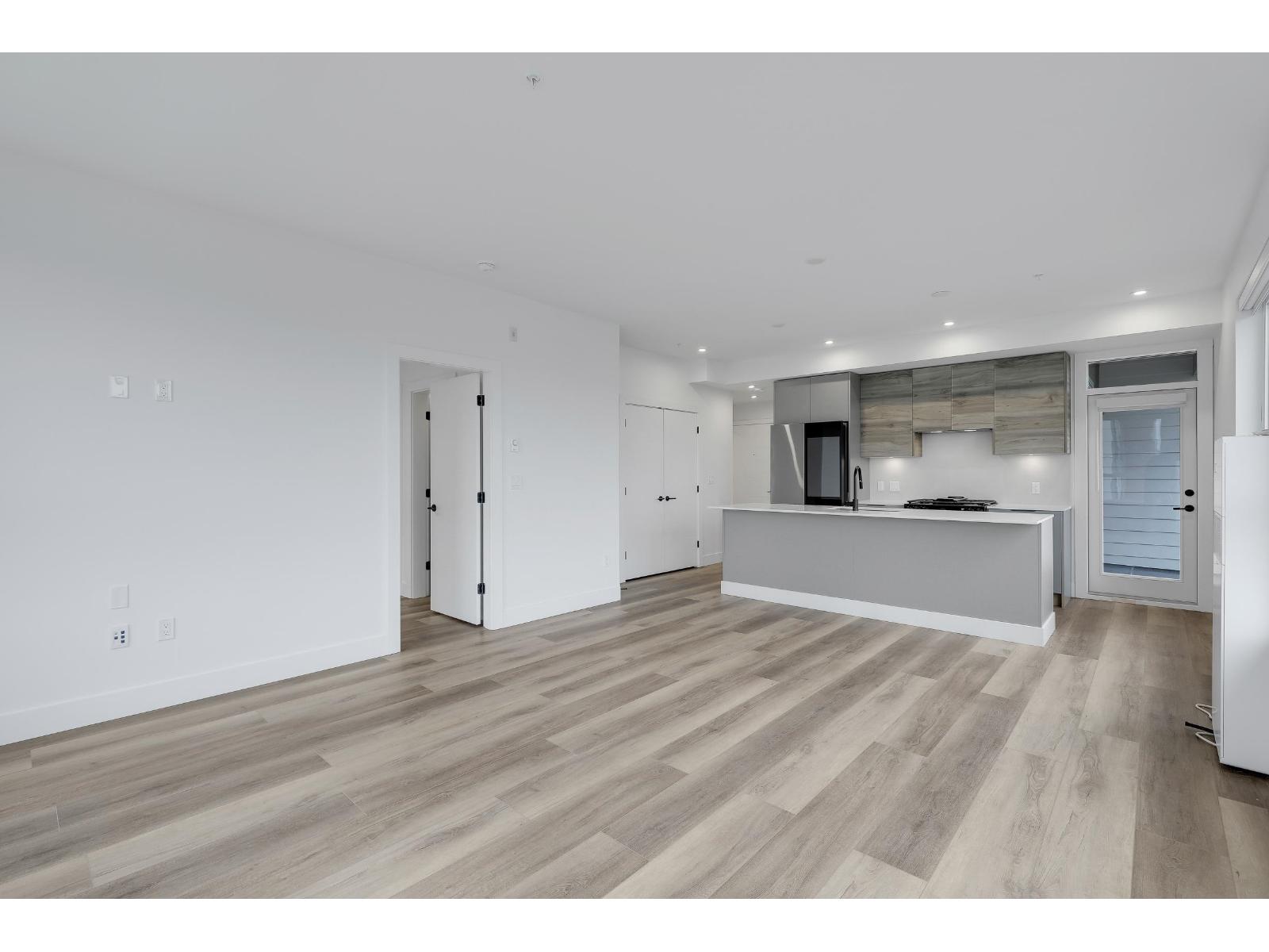 312 30494 Cardinal Avenue, Abbotsford, British Columbia  V2T 0A5 - Photo 9 - R3034594