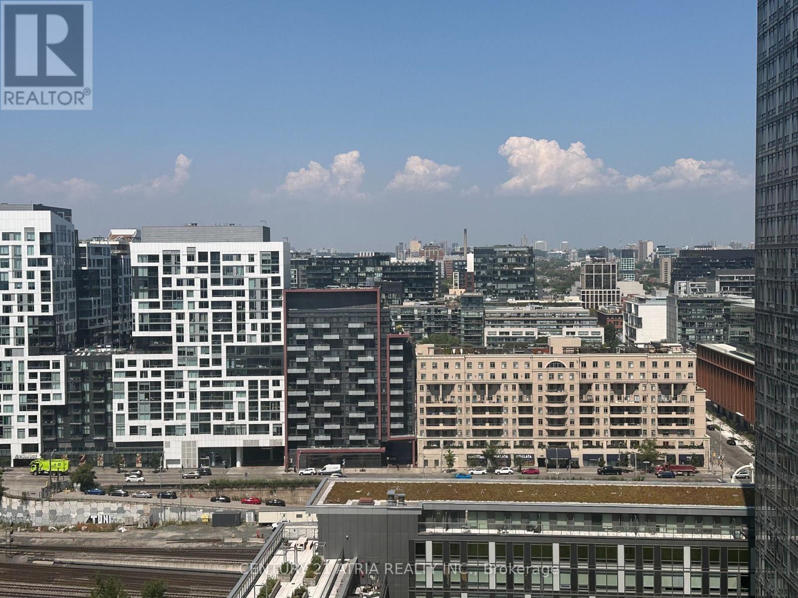 2310 - 85 Queens Wharf Road, Toronto (Waterfront Communities), Ontario  M5V 0J9 - Photo 17 - C12337873