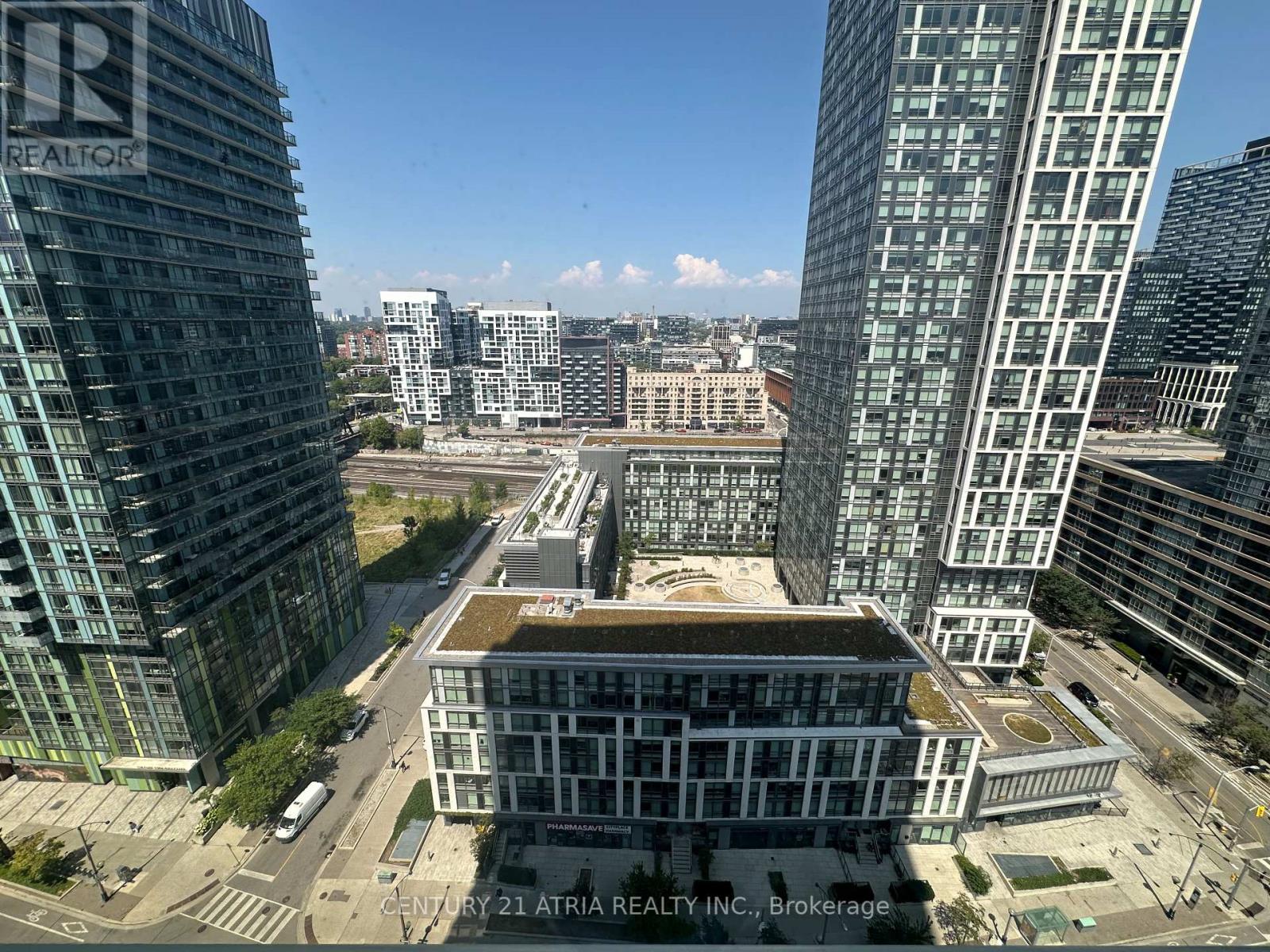 2310 - 85 Queens Wharf Road, Toronto (Waterfront Communities), Ontario  M5V 0J9 - Photo 18 - C12337873
