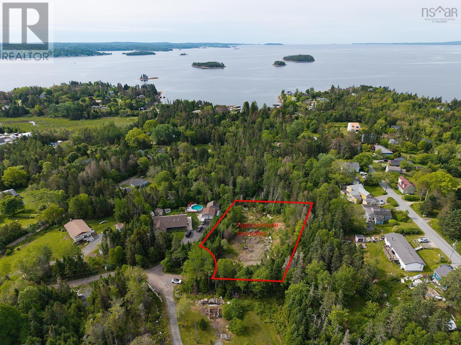 10 Spruce Lane, Boutiliers Point, Nova Scotia  B3Z 4G8 - Photo 5 - 202514774