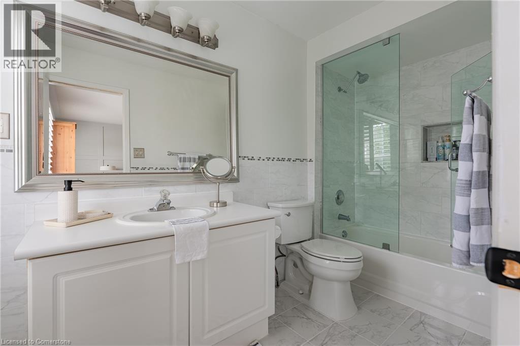203 Gatwick Drive, Oakville, Ontario  L6H 6T6 - Photo 19 - 40759254