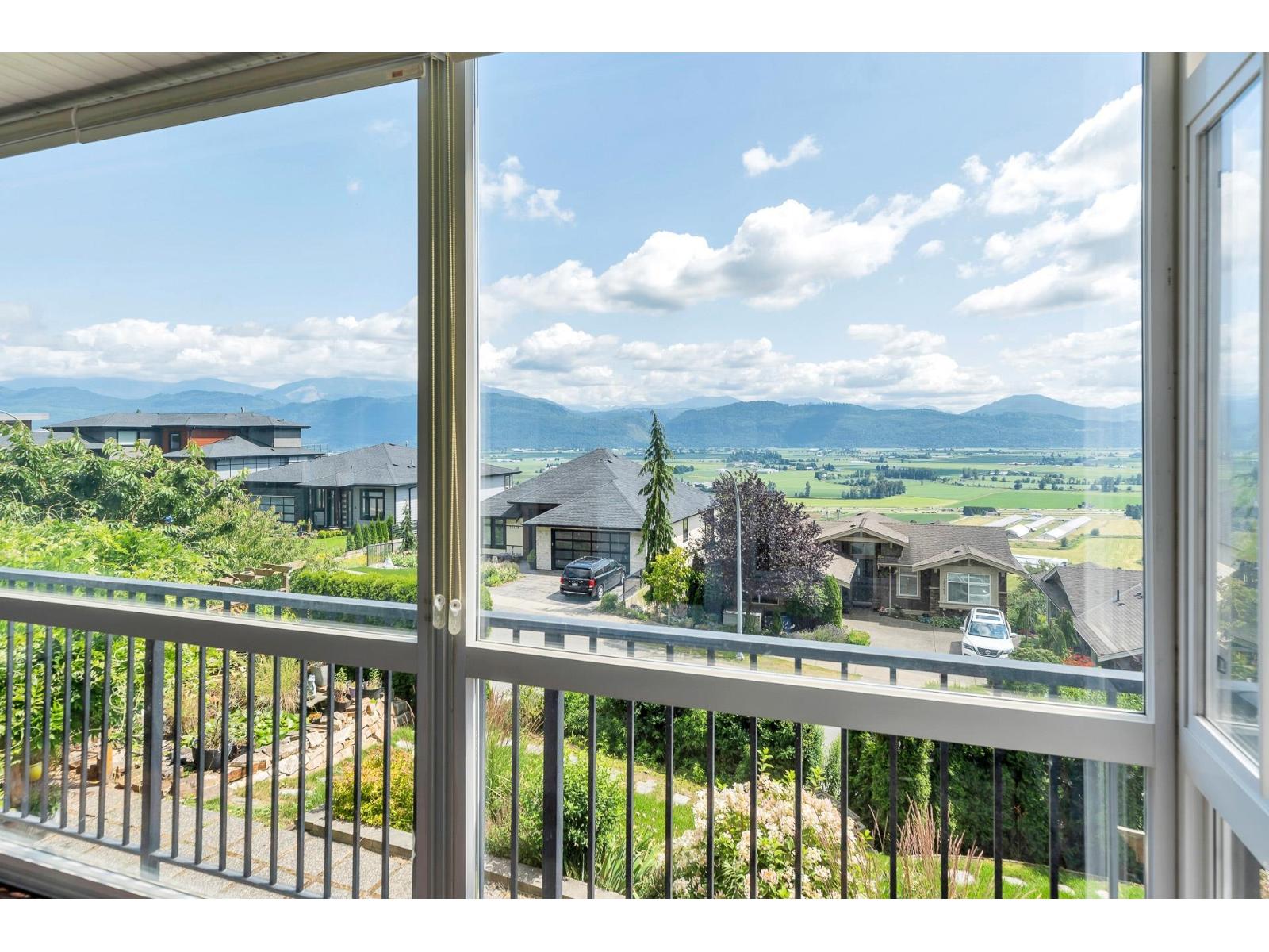 36452 Estevan Court, Abbotsford, British Columbia  V3G 0B6 - Photo 18 - R3026468