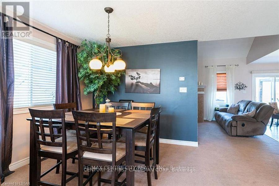 79 Donker Drive, St. Thomas, Ontario  N5P 4L2 - Photo 8 - X12337906