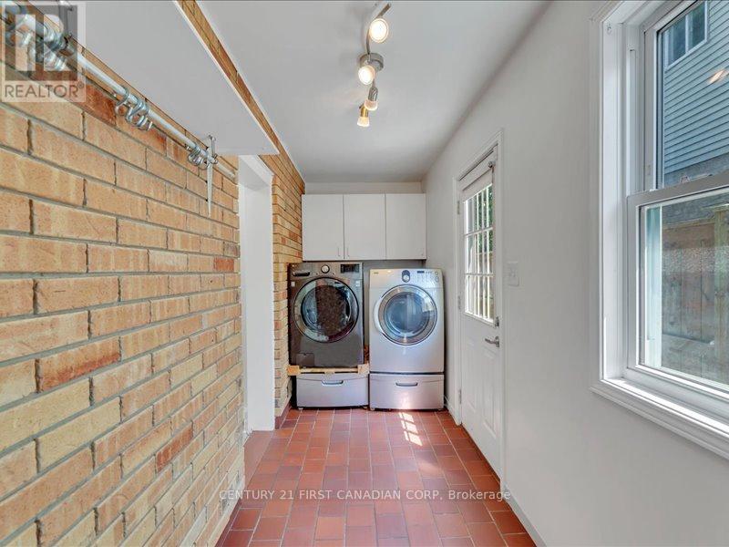 213 Bournemouth Drive E, London East, Ontario  N5V 4S8 - Photo 16 - X12338004