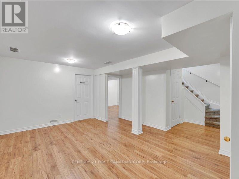 213 Bournemouth Drive E, London East, Ontario  N5V 4S8 - Photo 24 - X12338004