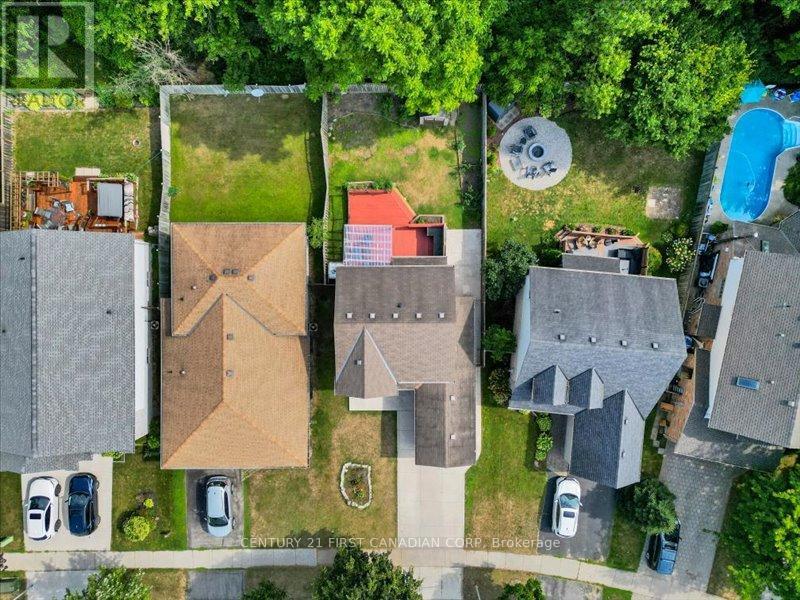 213 Bournemouth Drive E, London East, Ontario  N5V 4S8 - Photo 31 - X12338004