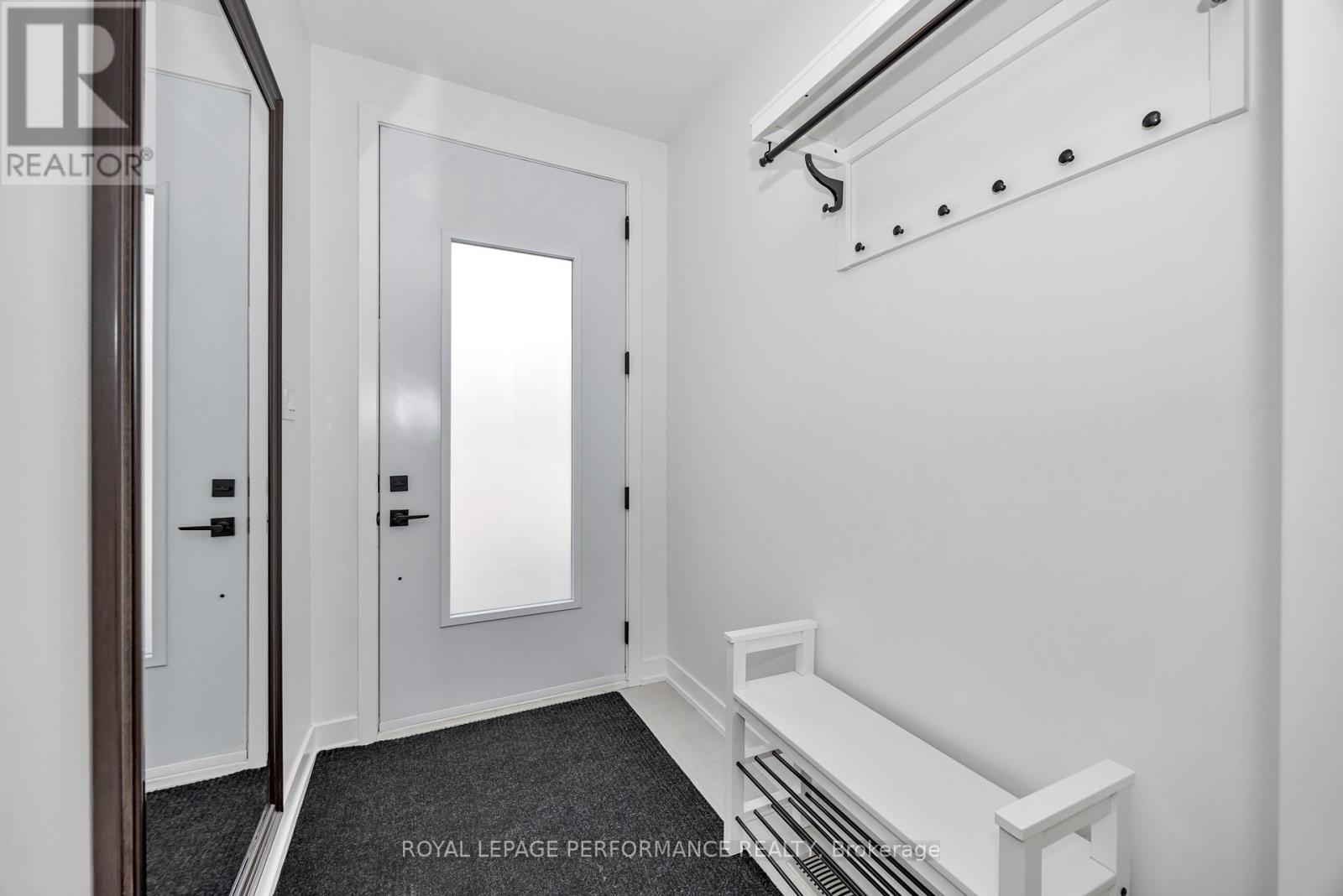 Property at 80 DAGMAR AVENUE image 4