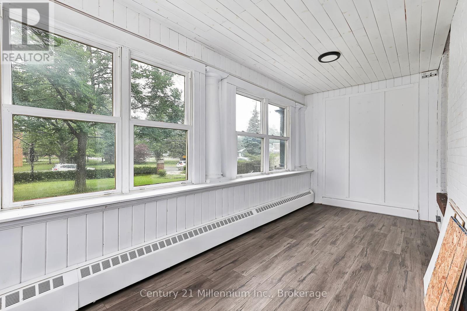 101 - 637 Hurontario Street, Collingwood, Ontario  L9Y 2N6 - Photo 11 - S12337498