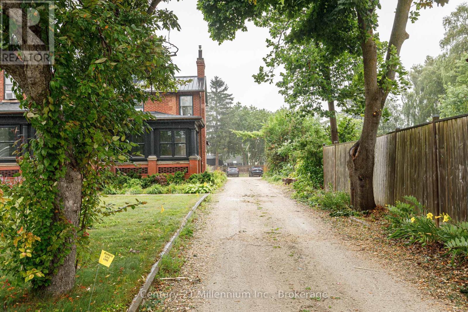 101 - 637 Hurontario Street, Collingwood, Ontario  L9Y 2N6 - Photo 19 - S12337498
