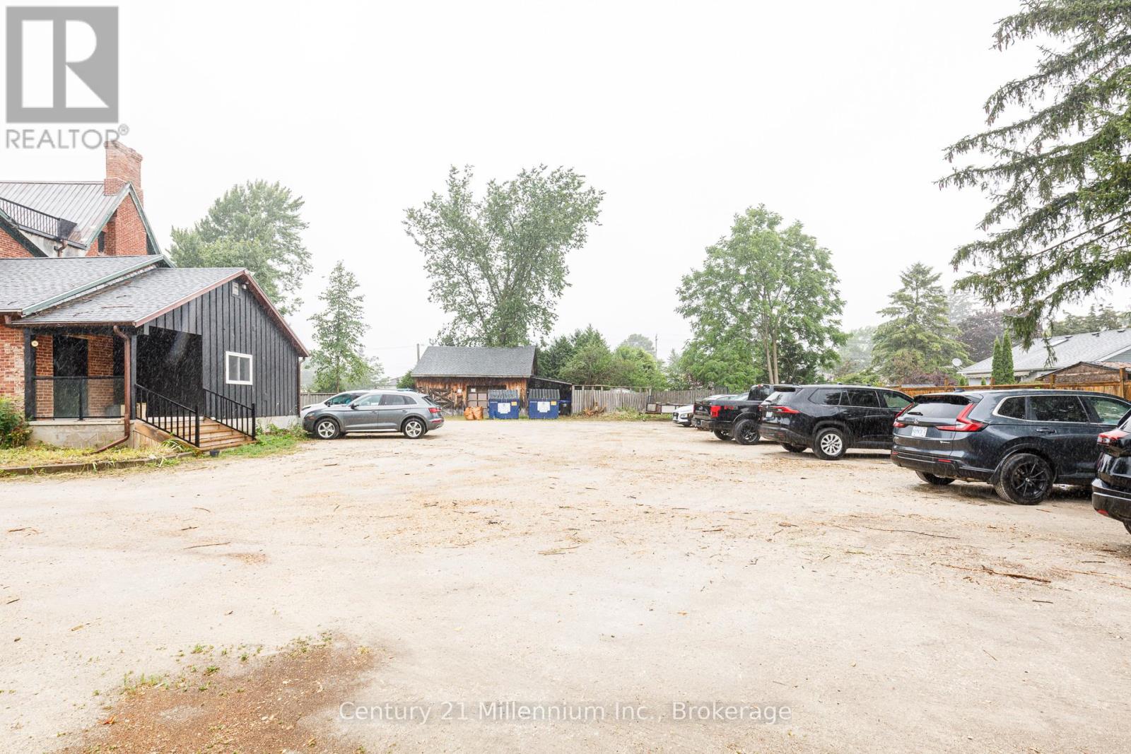101 - 637 Hurontario Street, Collingwood, Ontario  L9Y 2N6 - Photo 37 - S12337498