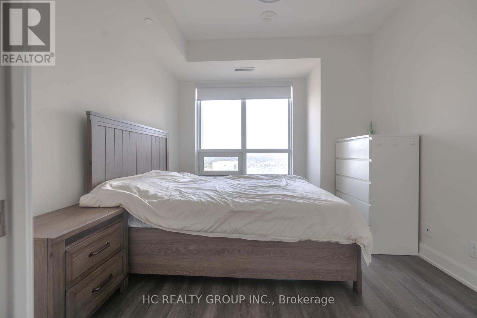 2710 - 8 Water Walk Drive, Markham, Ontario  L3R 6L4 - Photo 17 - N12337850