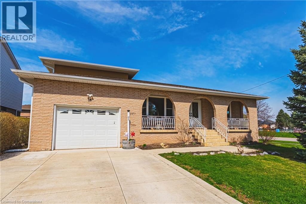Property at 95 ELLINGTON Avenue image 3