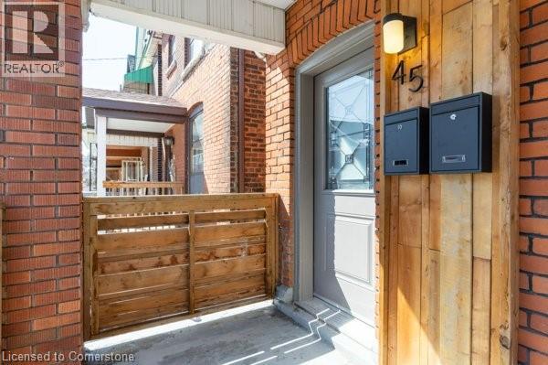45 Fairleigh Avenue N Unit# 2, Hamilton, Ontario  L8L 6H1 - Photo 2 - 40757258