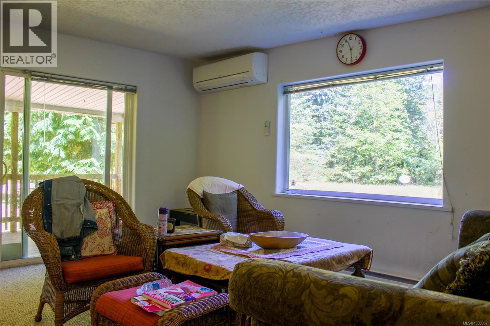 8450 Berray Rd, Fanny Bay, British Columbia  V0R 1W0 - Photo 12 - 1008307