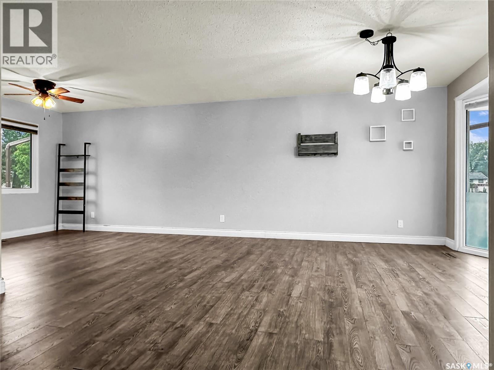 1801 96th Street, North Battleford, Saskatchewan  S9A 0J1 - Photo 2 - SK015289