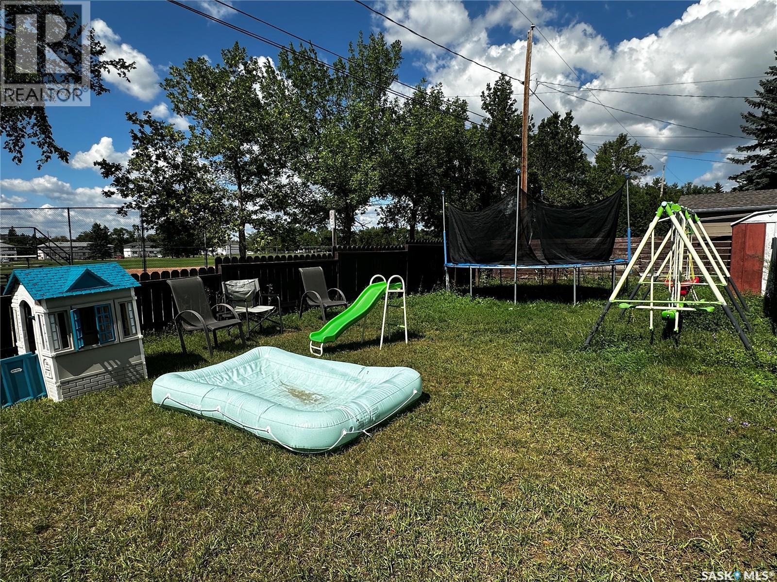 1801 96th Street, North Battleford, Saskatchewan  S9A 0J1 - Photo 21 - SK015289