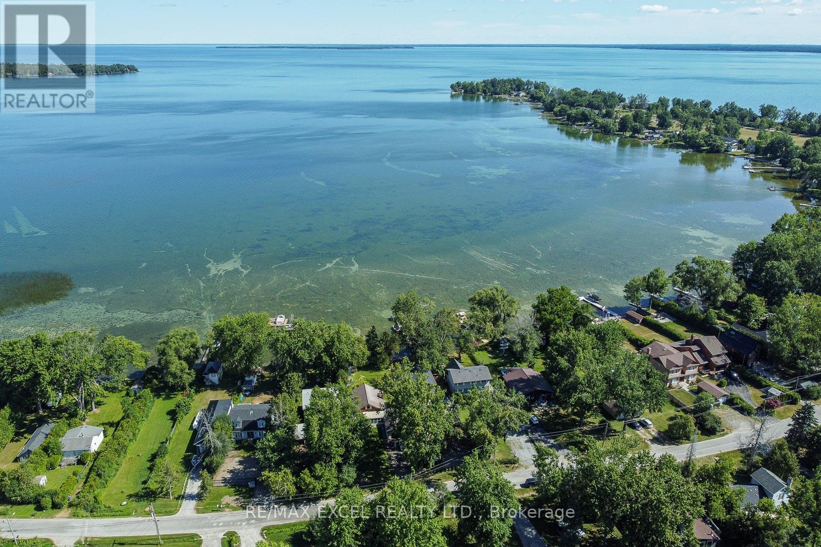 124 Moore's Beach Road, Georgina, Ontario  L0E 1N0 - Photo 34 - N12304621