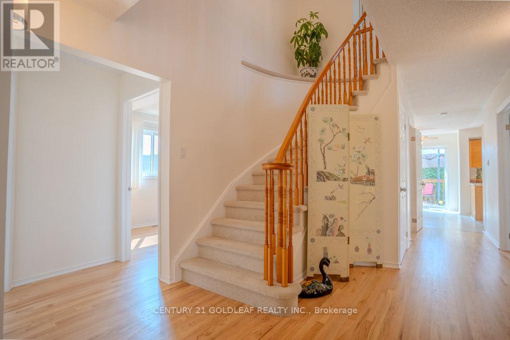 Property at 612 CHENIER WAY image 3