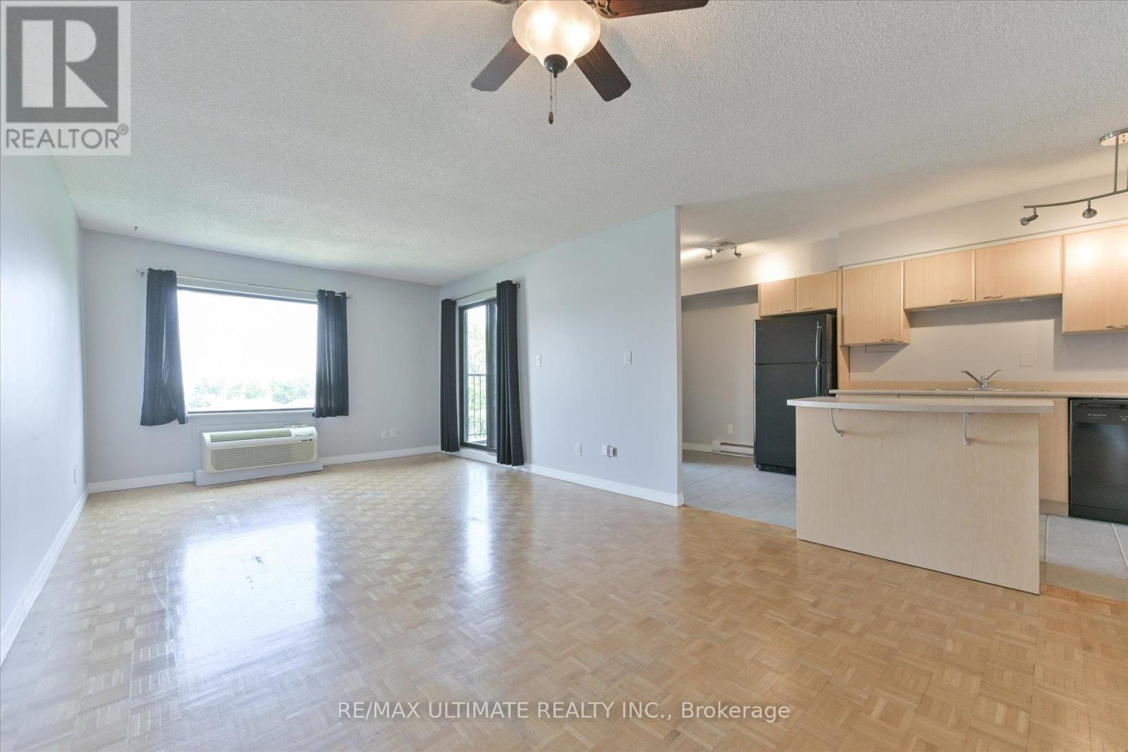 Property at 517 - 1000 CEDARGLEN image 3