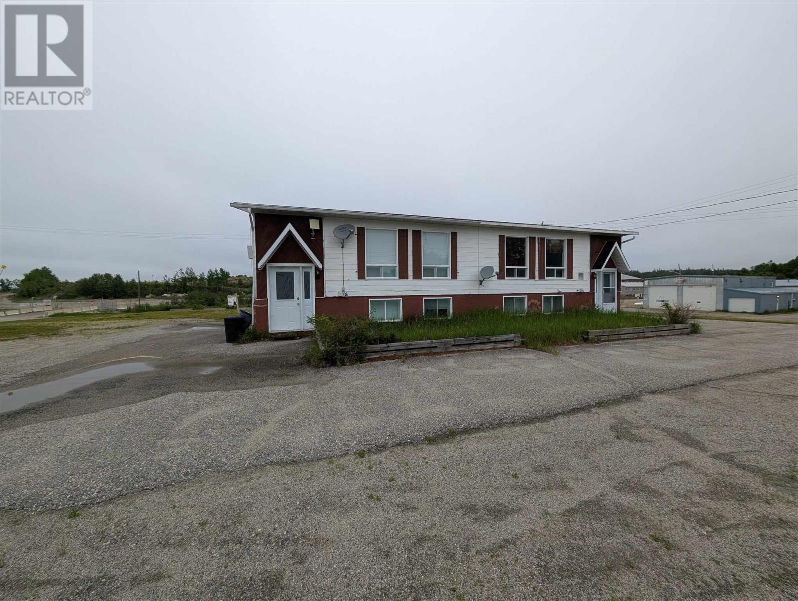 125 Chemin Industriel, Dubreuilville, Ontario  P0S 1B0 - Photo 3 - SM252020