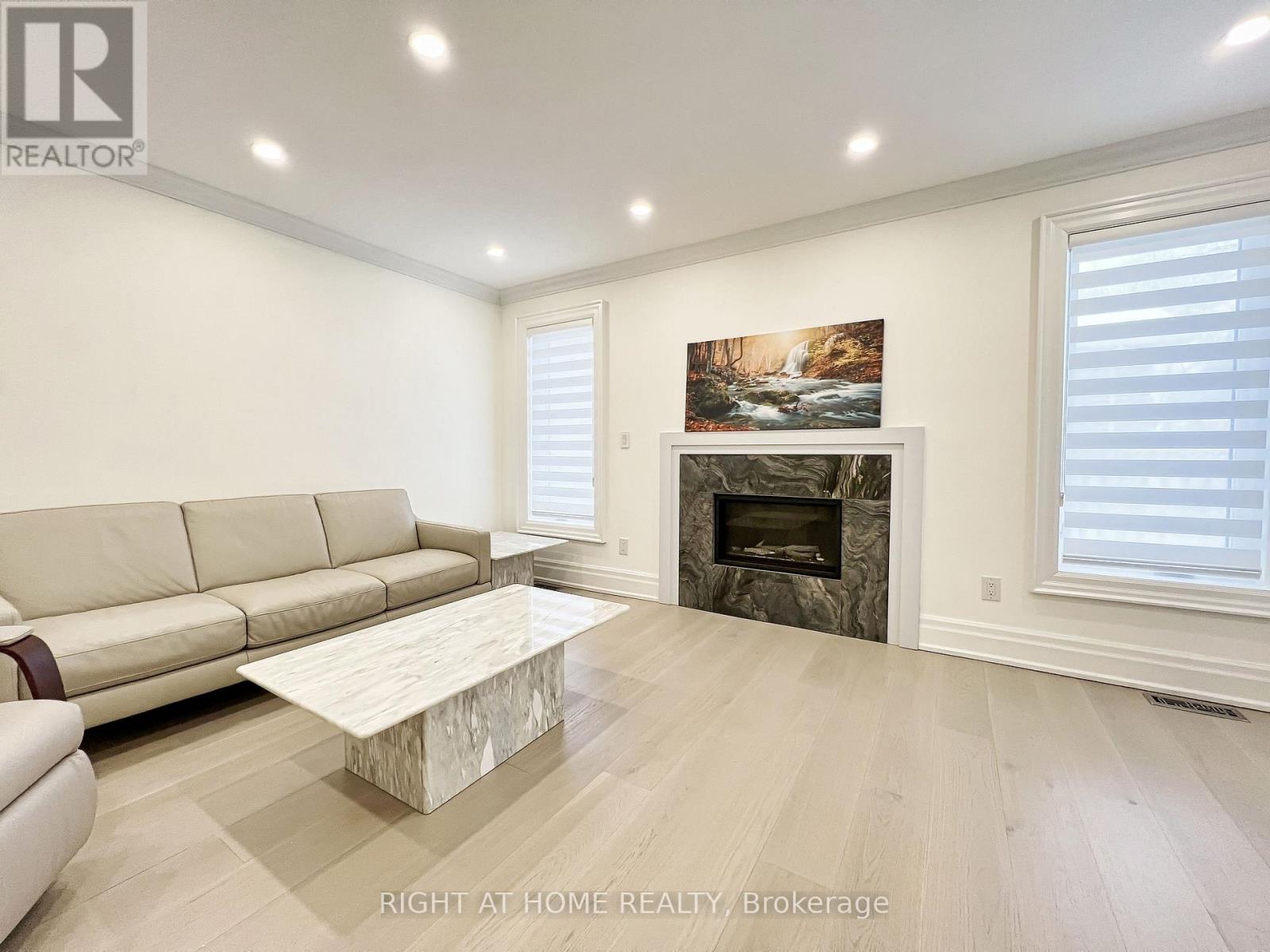152 Holmes Avenue, Toronto, Ontario  M2N 4M6 - Photo 17 - C12337375