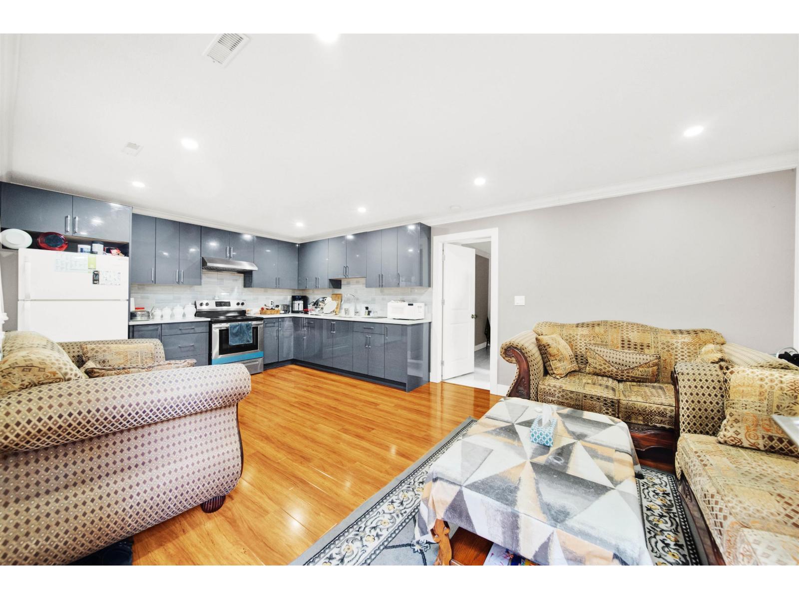 6324 130b Street, Surrey, British Columbia  V3X 1R4 - Photo 10 - R3035230