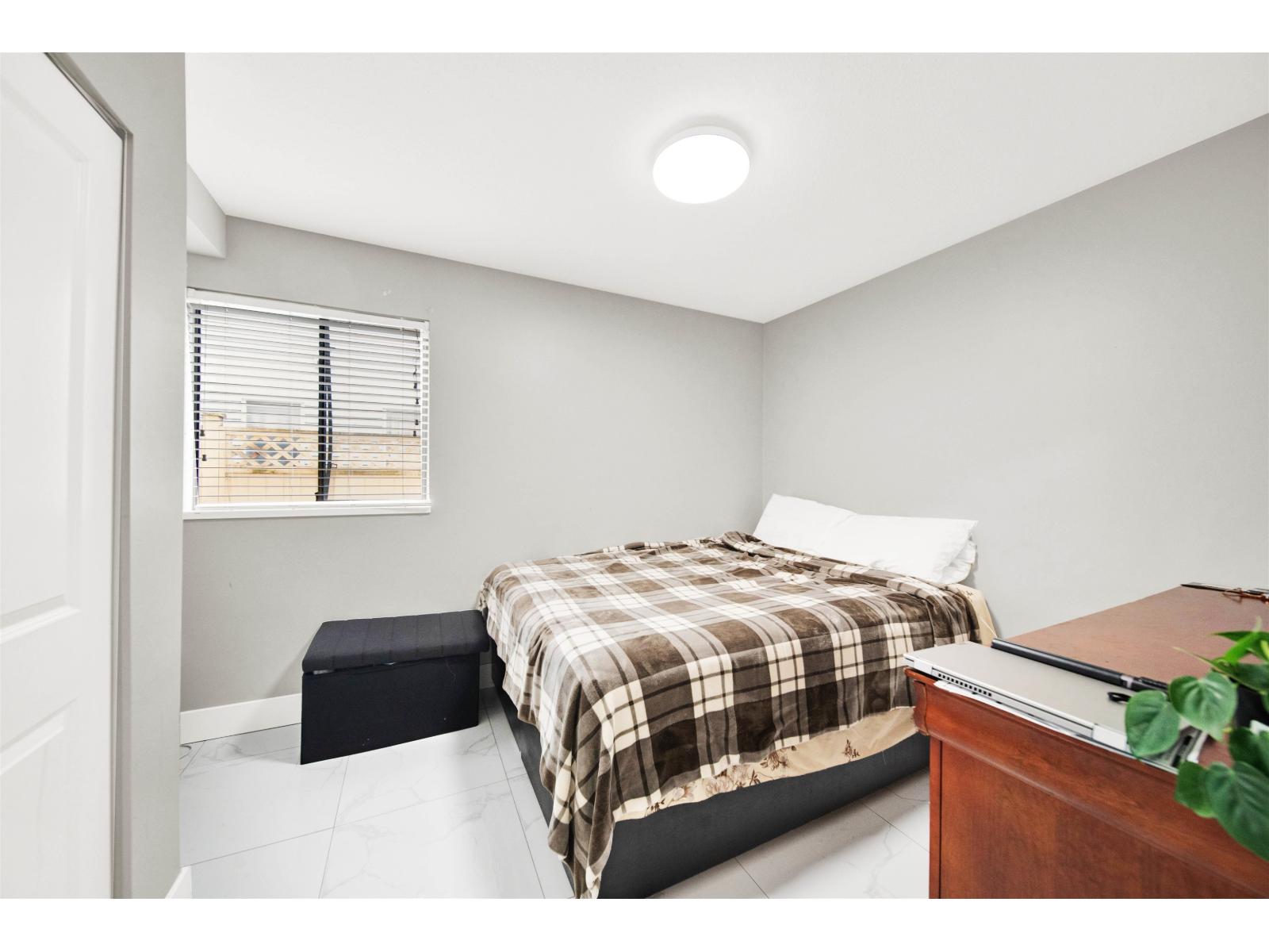 6324 130b Street, Surrey, British Columbia  V3X 1R4 - Photo 8 - R3035230