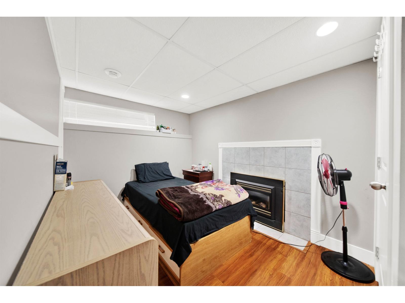 6324 130b Street, Surrey, British Columbia  V3X 1R4 - Photo 6 - R3035230