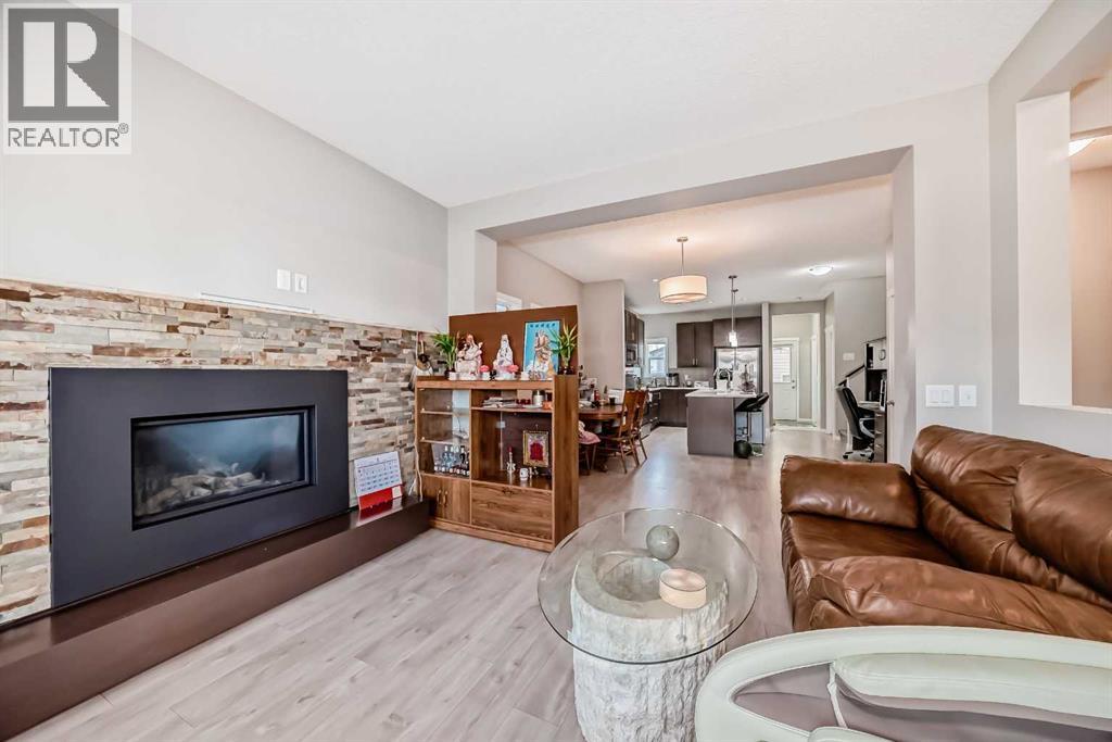 9 Copperpond Avenue Se, Calgary, Alberta  T2Z 5B5 - Photo 6 - A2247758