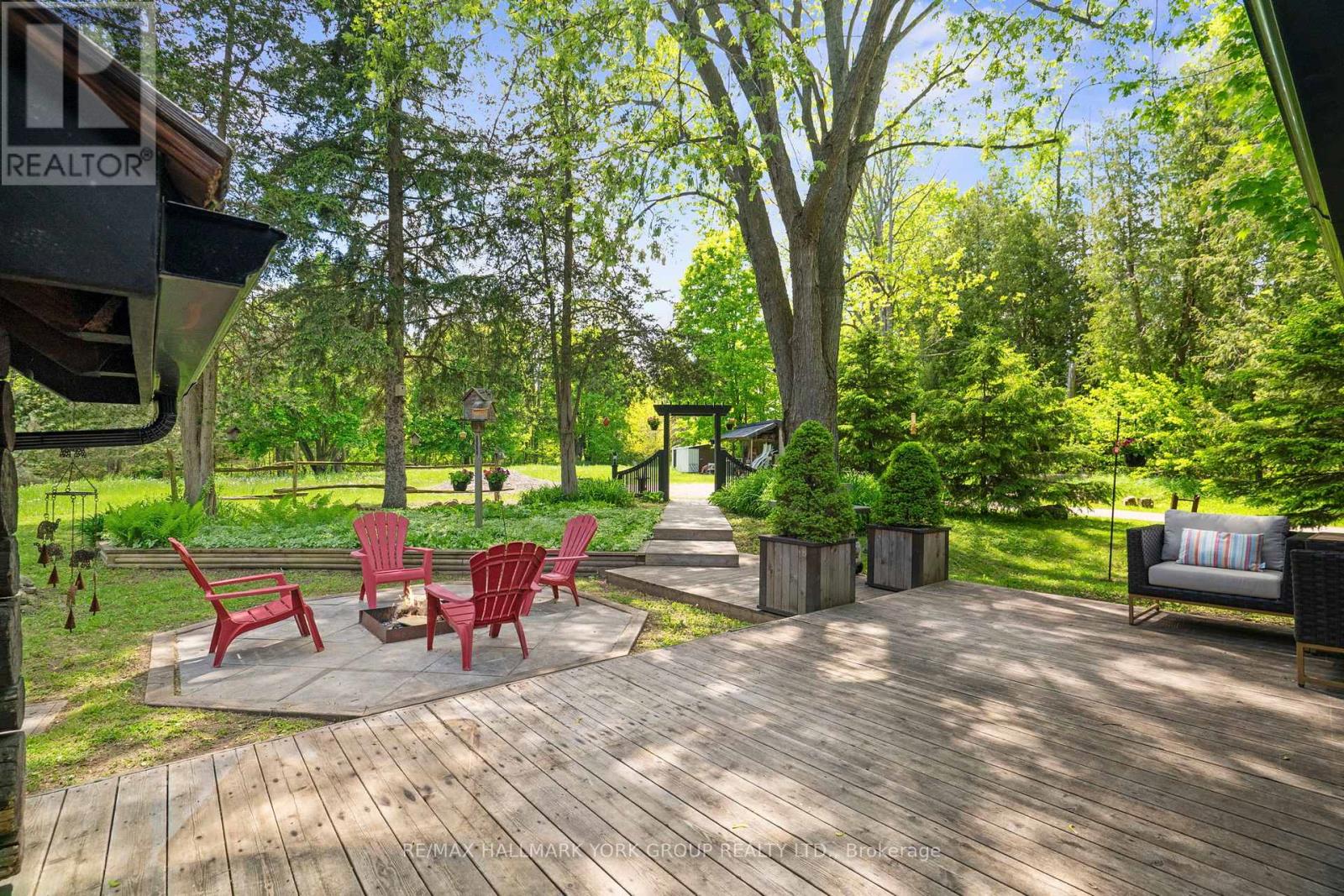 Property at 16590 HURONTARIO STREET image 5