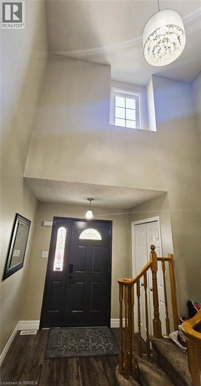 Property at 256 SIENNA Crescent image 5
