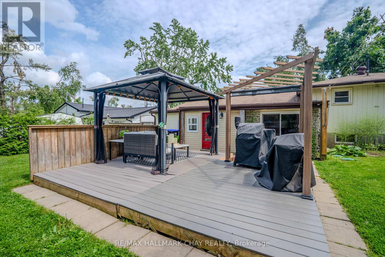 2 Wallis Street, Oro-Medonte, Ontario  L3V 8N9 - Photo 21 - S12338028