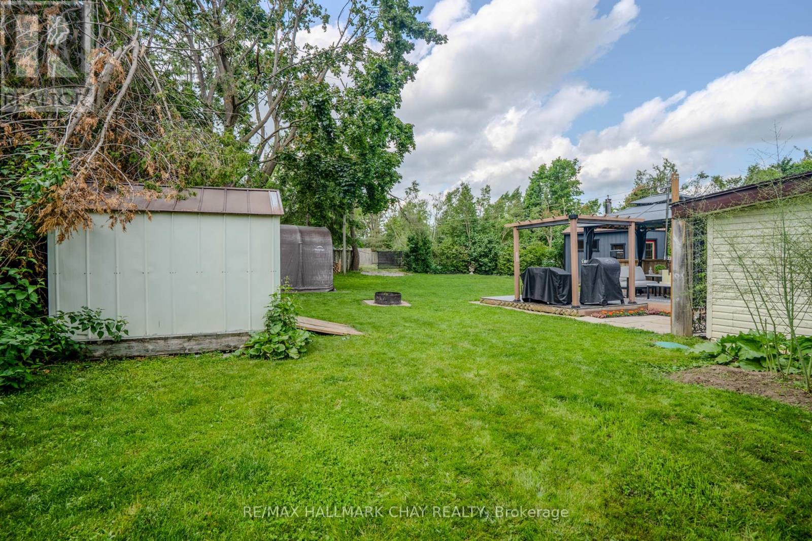 2 Wallis Street, Oro-Medonte, Ontario  L3V 8N9 - Photo 25 - S12338028