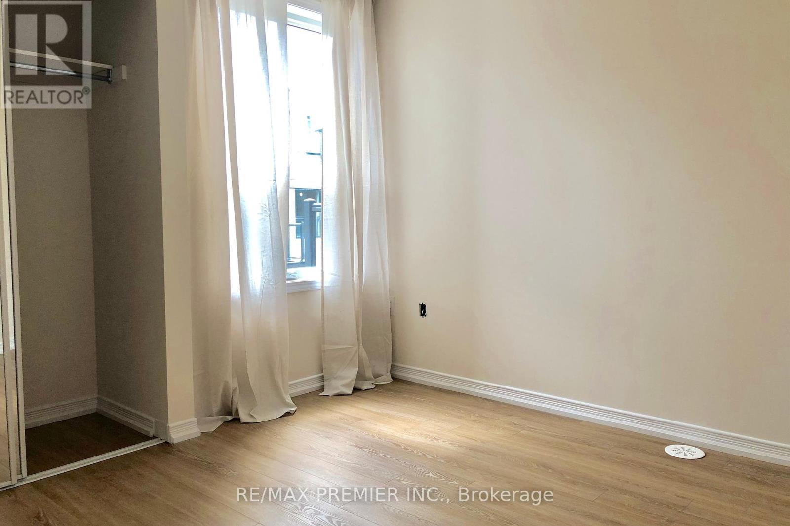 121 - 32 Fieldway Road, Toronto, Ontario  M8Z 3L2 - Photo 16 - W12338040