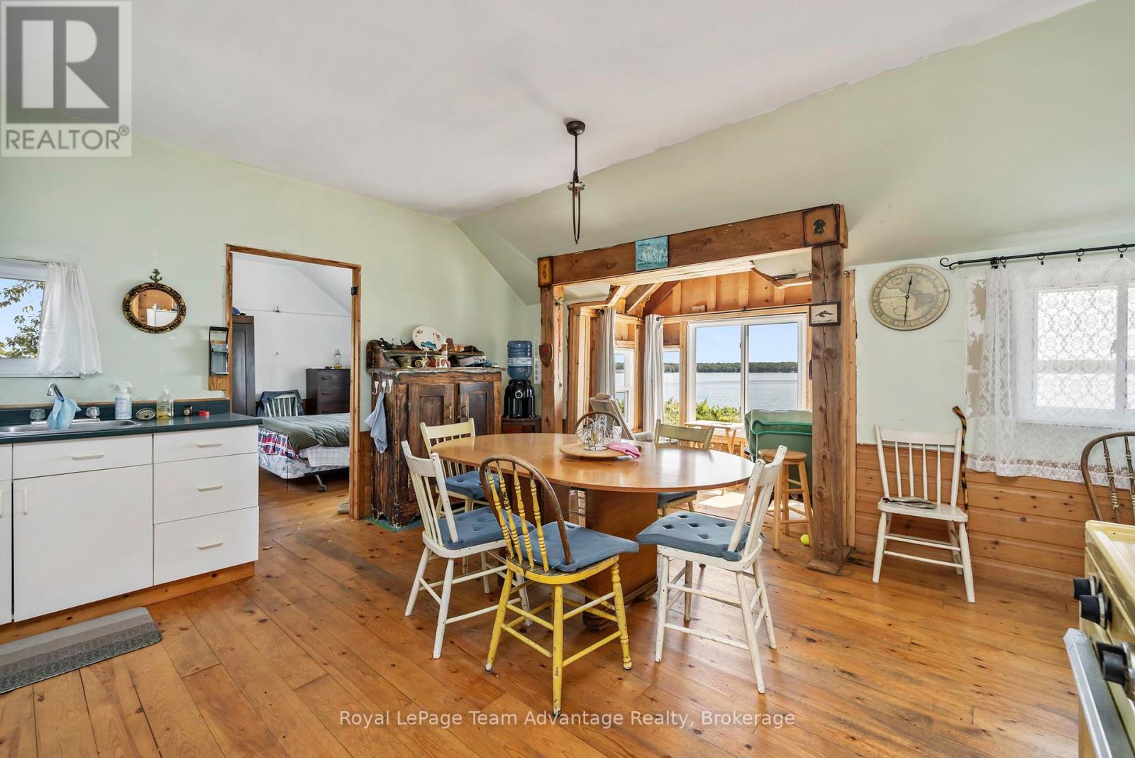 3 Island 57c, Carling, Ontario  P0G 1G0 - Photo 34 - X12338124