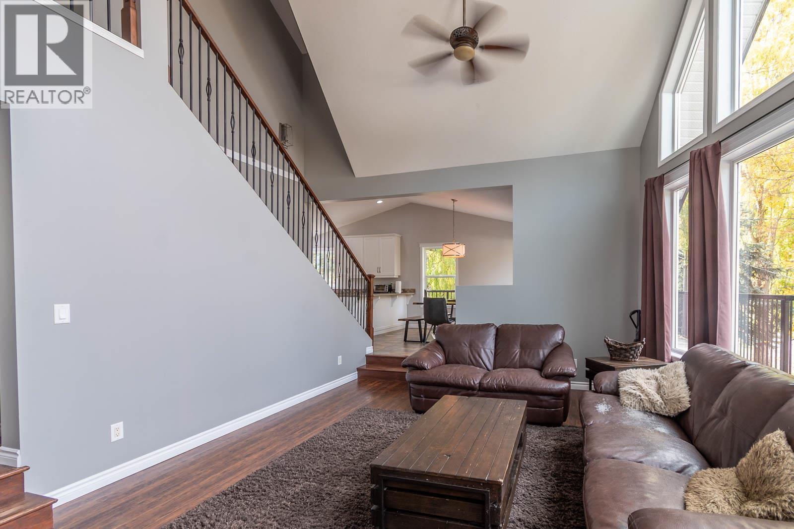 2234 Tappen Notch Hill Road, Tappen, British Columbia  V0E 2W1 - Photo 34 - 10345083