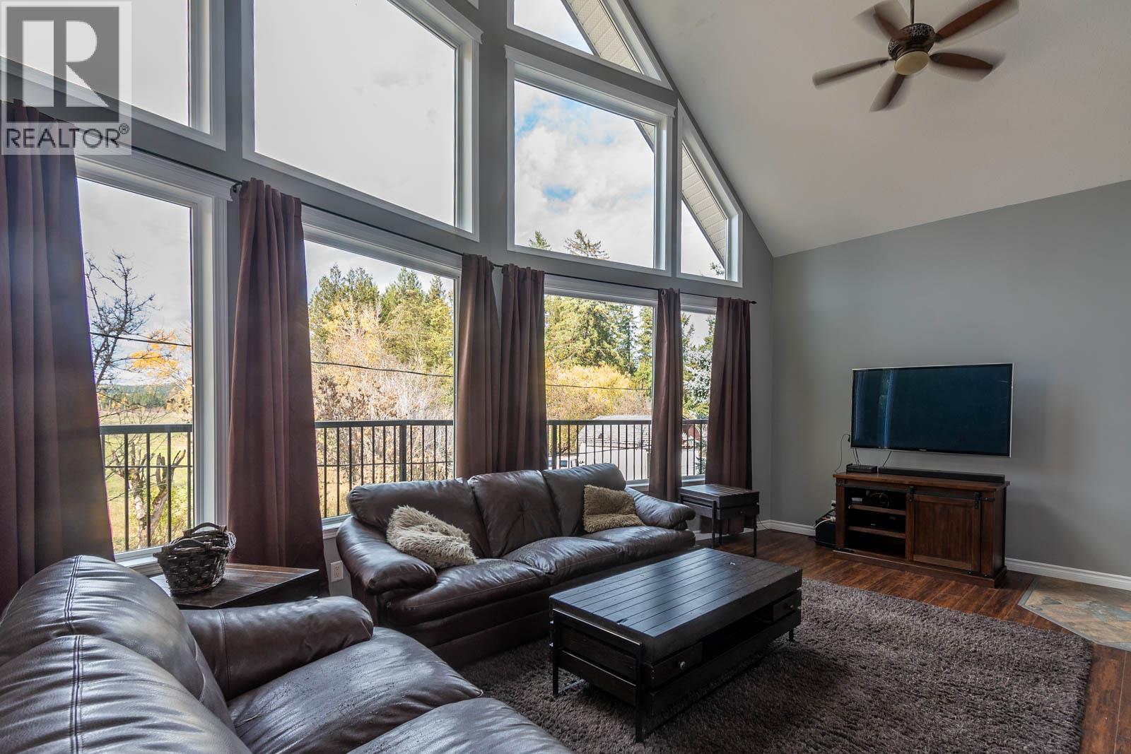 2234 Tappen Notch Hill Road, Tappen, British Columbia  V0E 2W1 - Photo 35 - 10345083