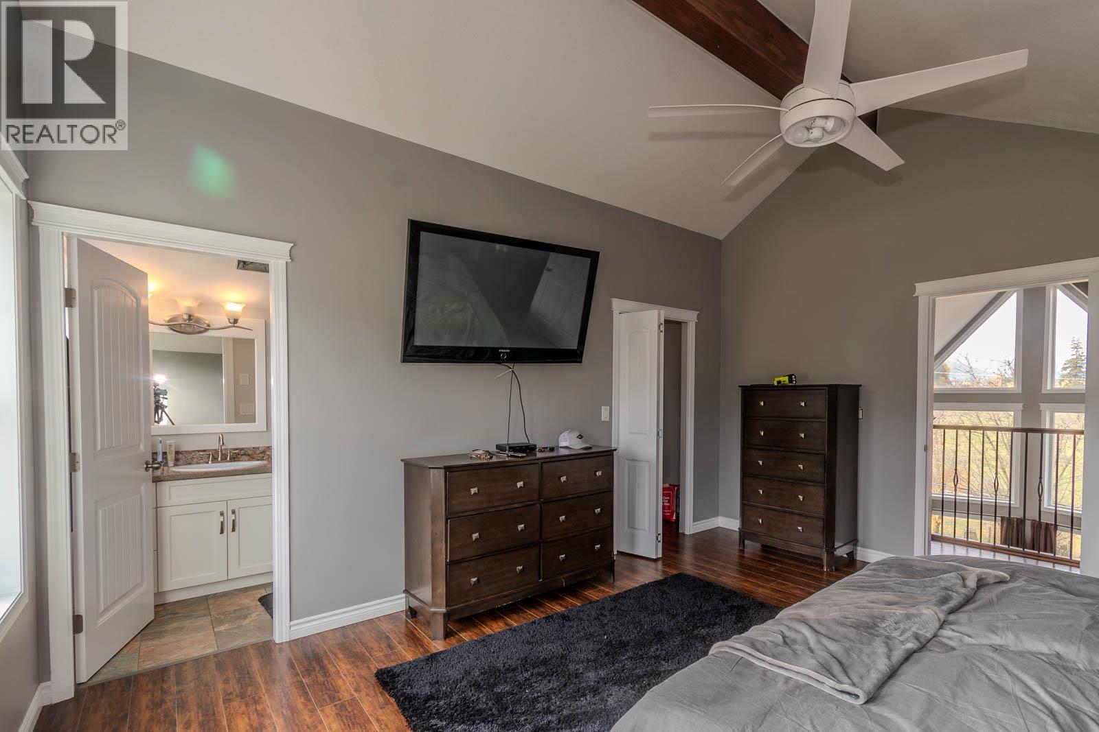 2234 Tappen Notch Hill Road, Tappen, British Columbia  V0E 2W1 - Photo 47 - 10345083