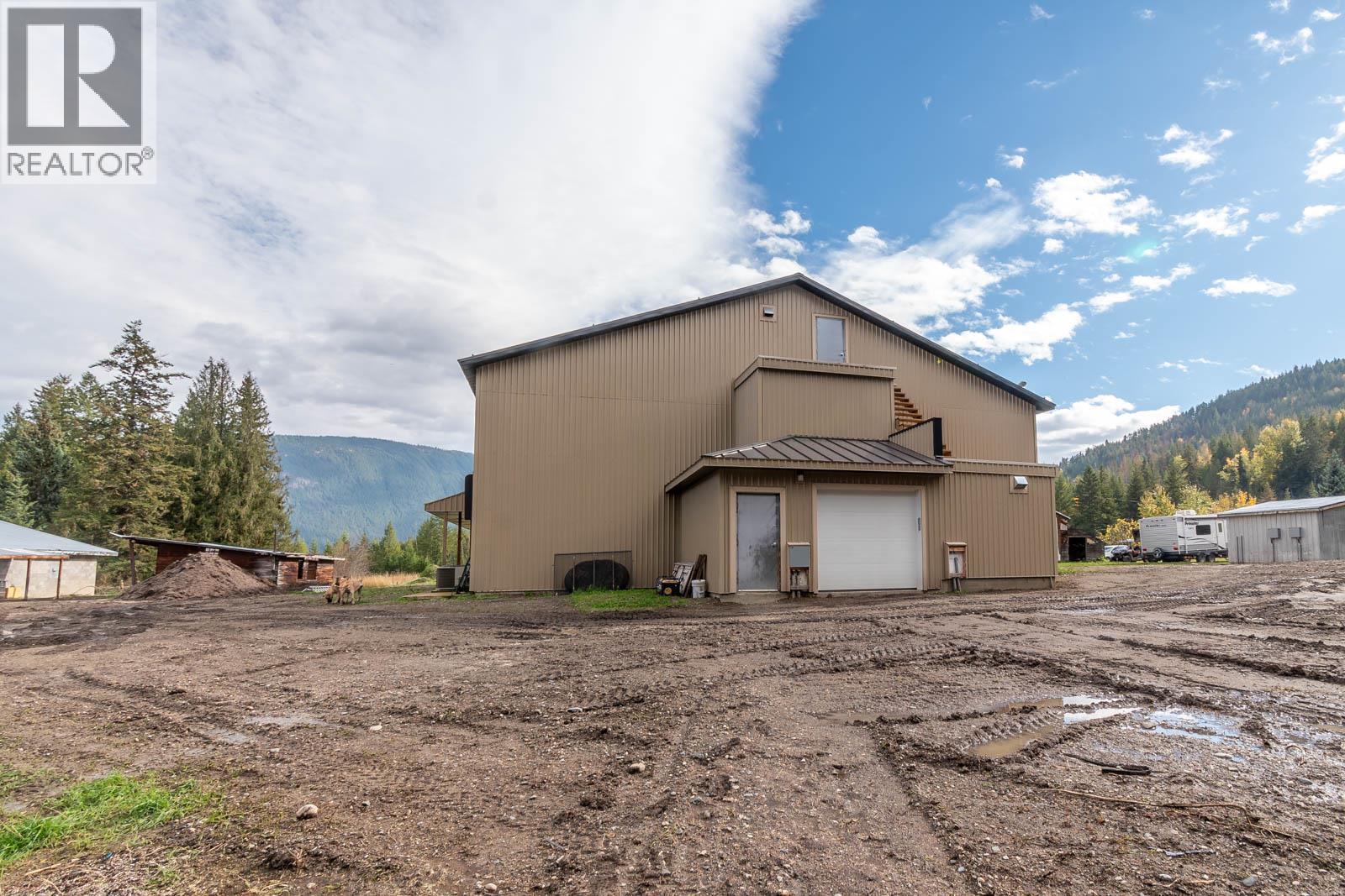 2234 Tappen Notch Hill Road, Tappen, British Columbia  V0E 2W1 - Photo 78 - 10345083