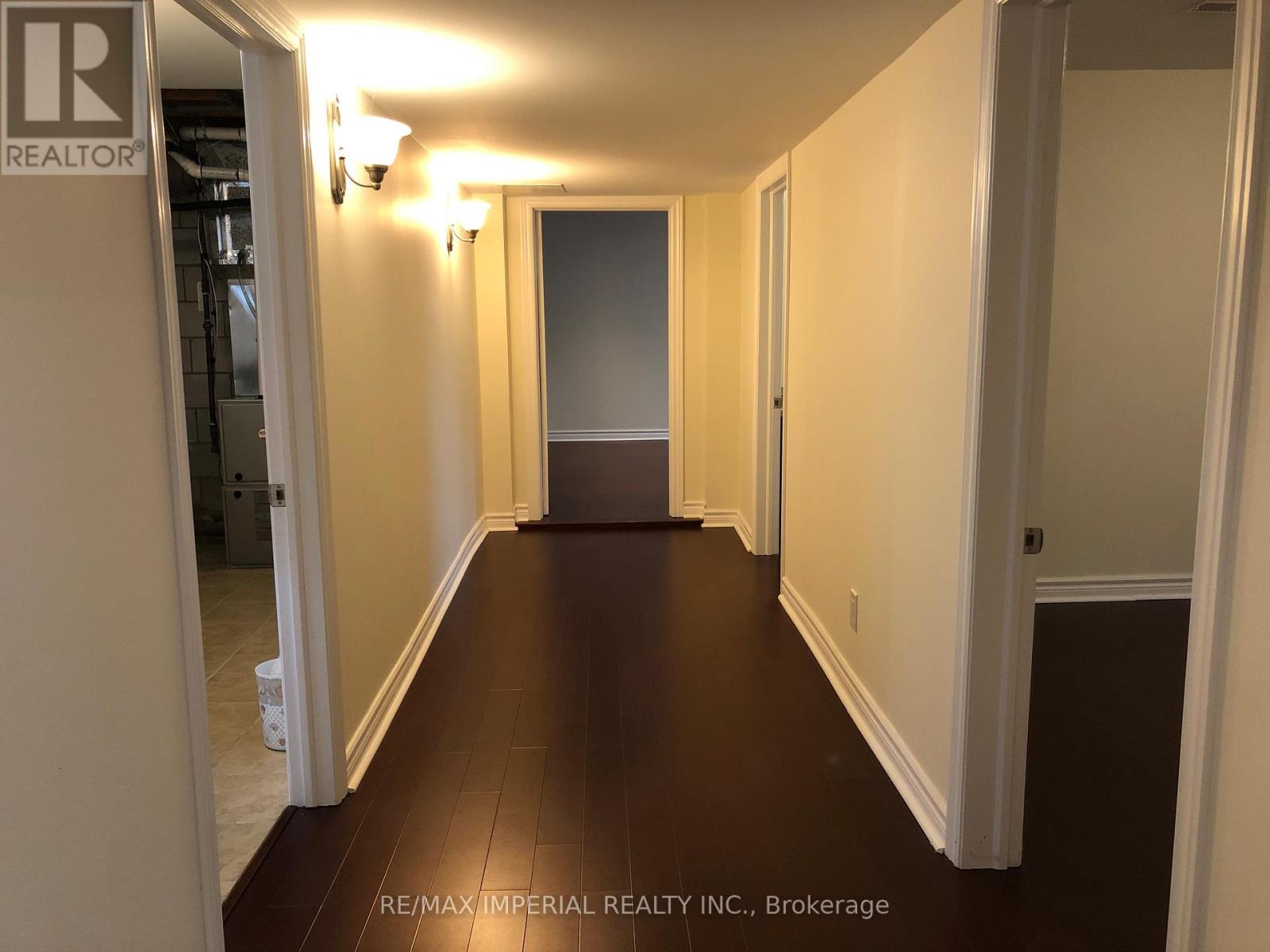 28 Bowhill Crescent, Toronto, Ontario  M2J 3S2 - Photo 11 - C12338118