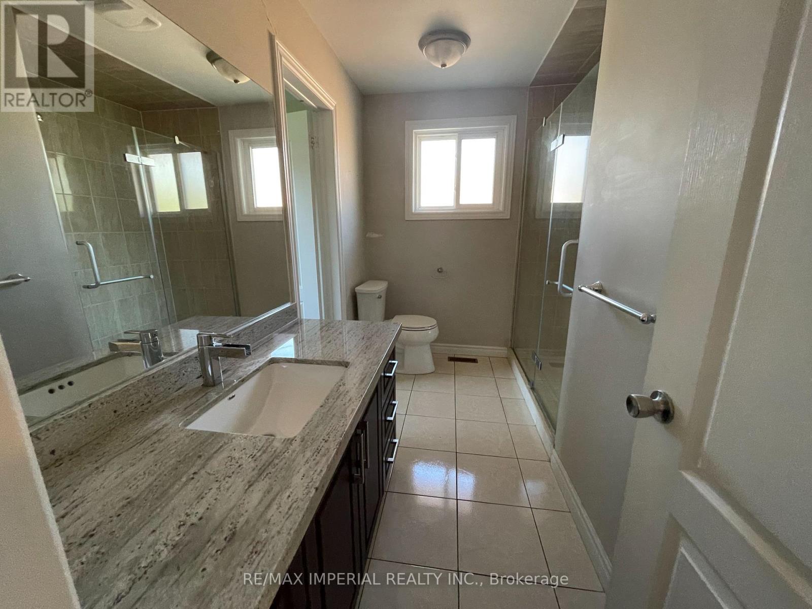 28 Bowhill Crescent, Toronto, Ontario  M2J 3S2 - Photo 5 - C12338118
