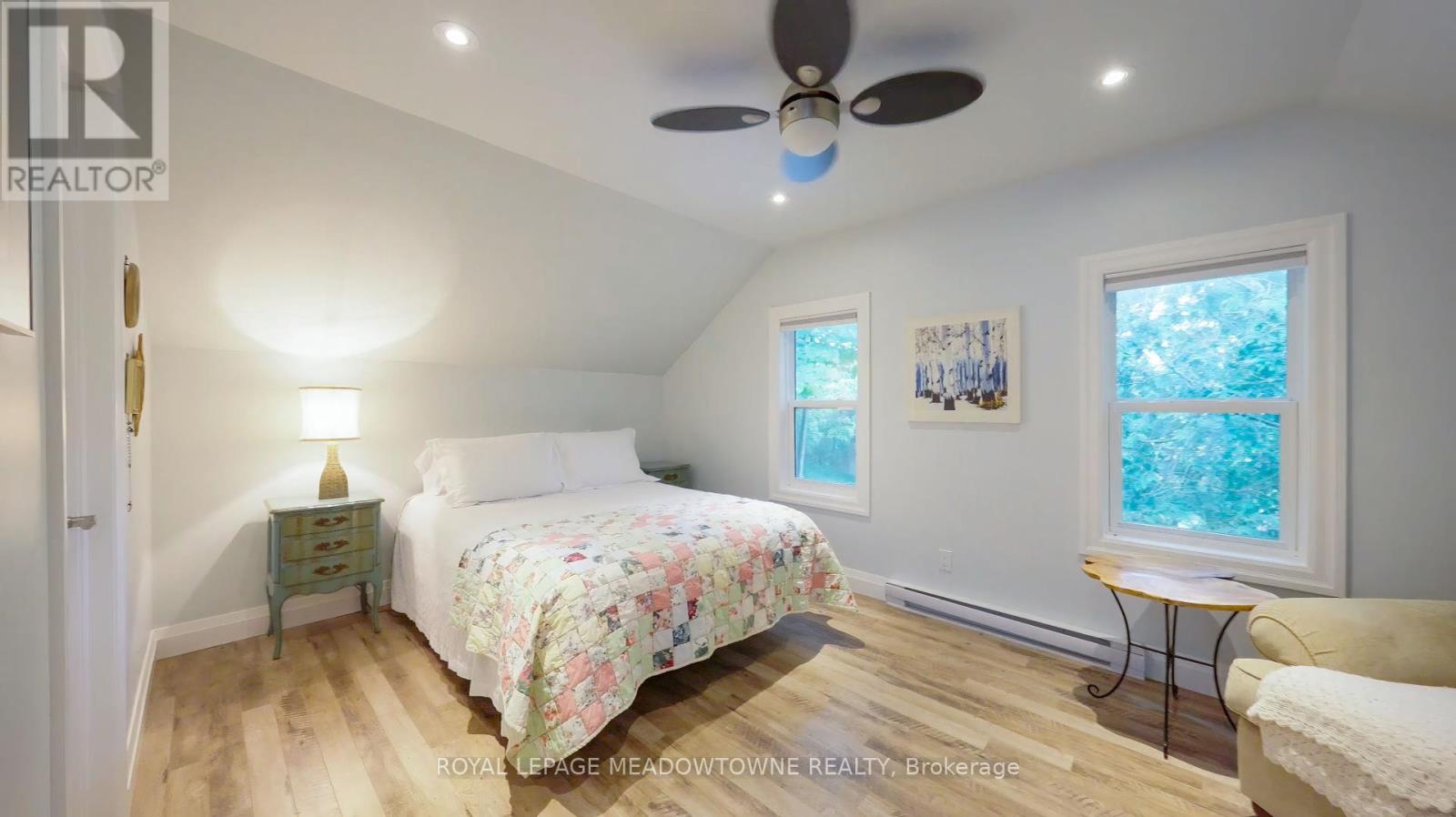 12369 Elizabeth Street, Halton Hills, Ontario  L0P 1H0 - Photo 22 - W12338107