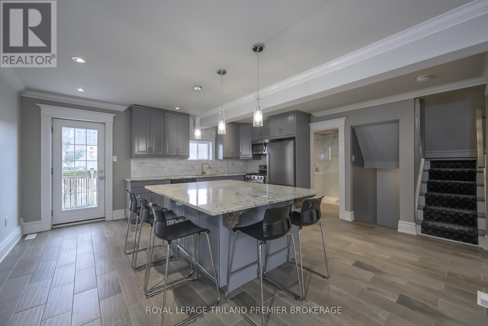 100 Central Avenue, London East, Ontario  N6A 1M4 - Photo 15 - X12338209