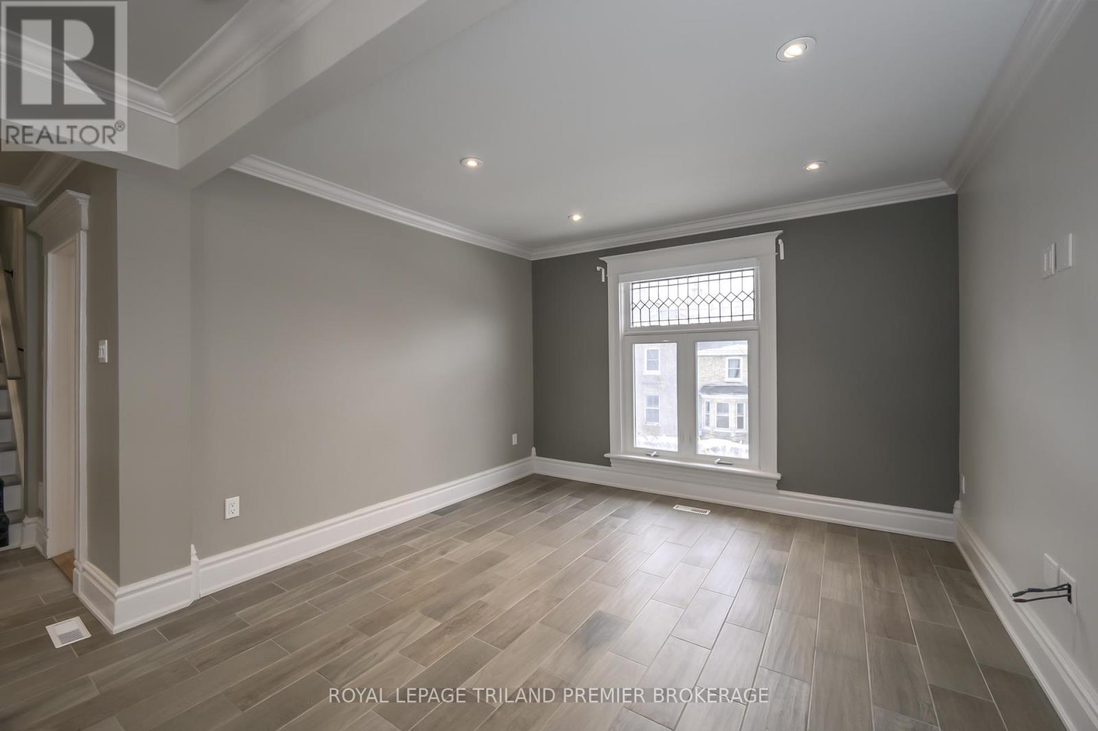 100 Central Avenue, London East, Ontario  N6A 1M4 - Photo 17 - X12338209
