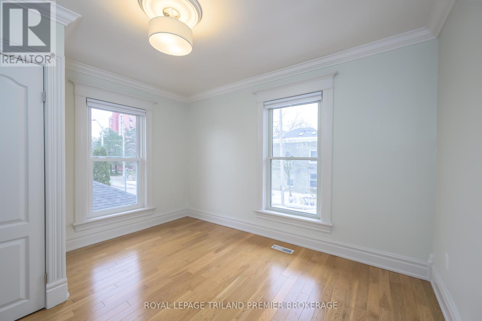 100 Central Avenue, London East, Ontario  N6A 1M4 - Photo 19 - X12338209